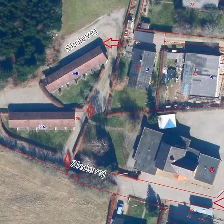 Dobbelt Vaerelse Med Egen Indgang Og Bad Appartement